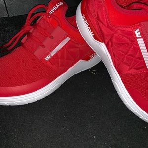 I’m selling these brand new red and white shoes